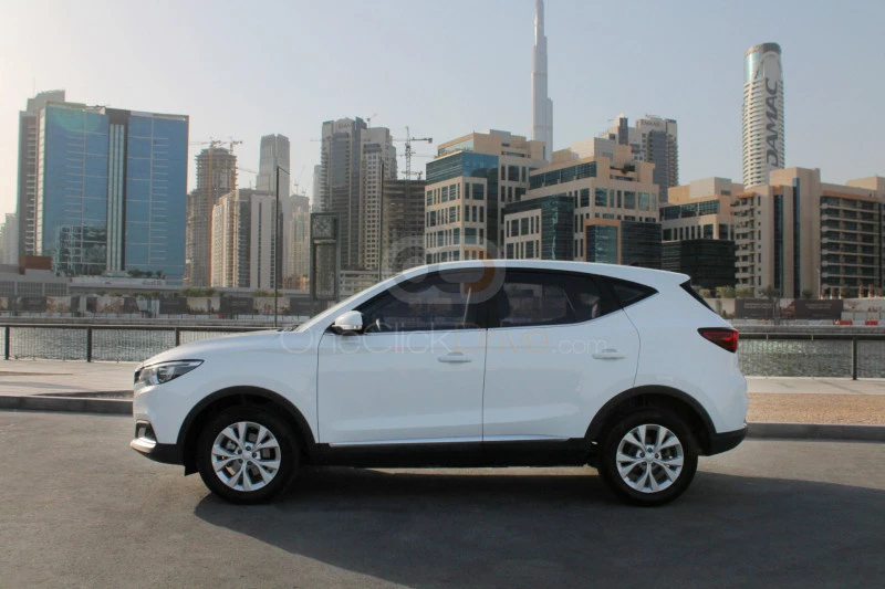 White MG ZS 2020 for rent in Ajman 2